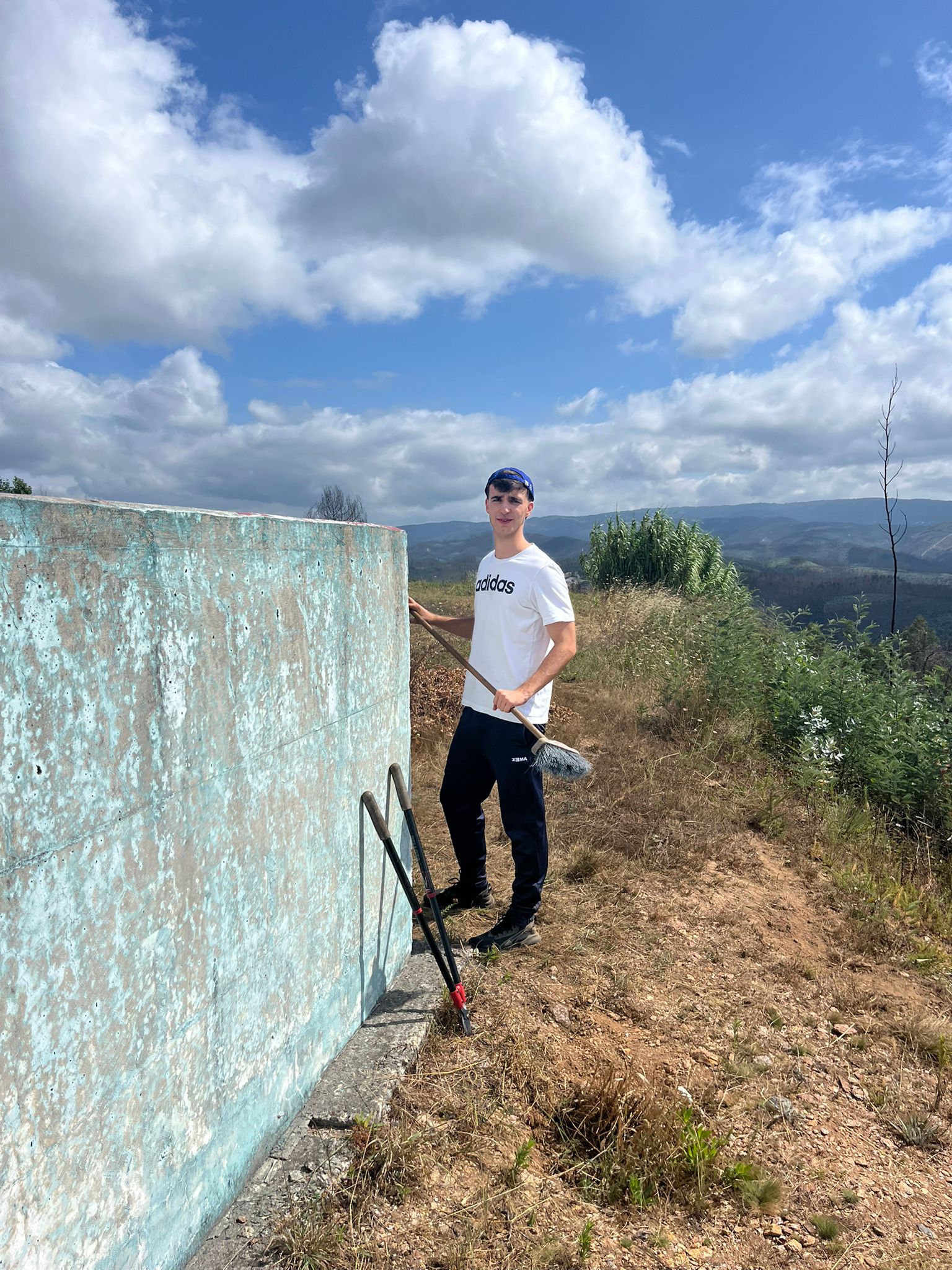 46b97d4b-89a7-4244-aaab-2a8e7d95115d