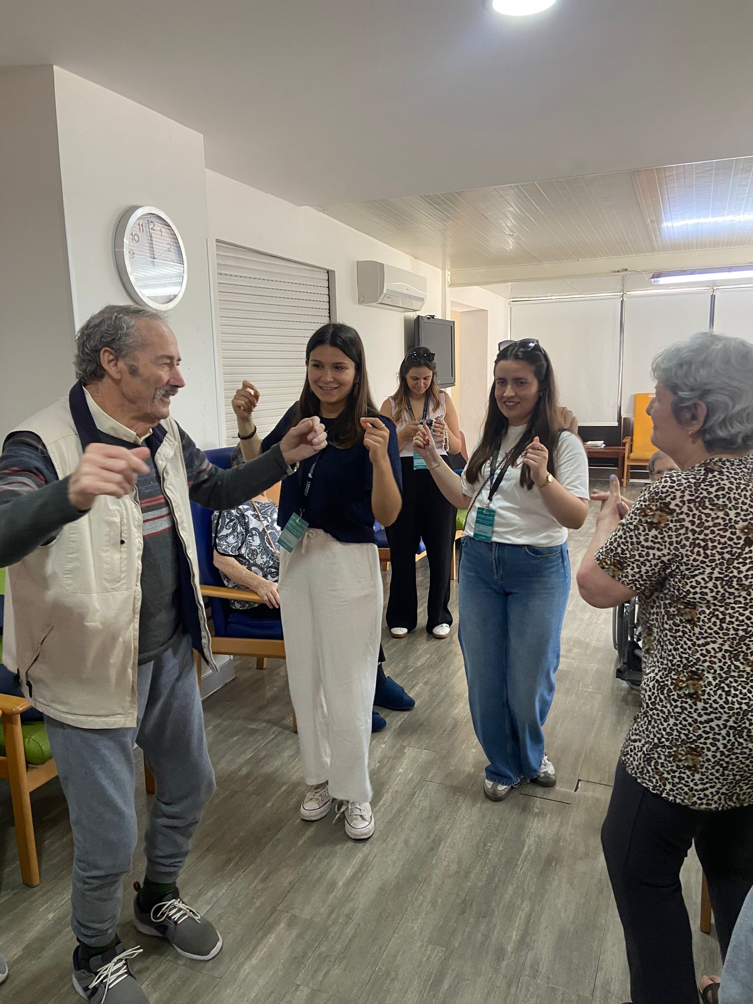 74912620-bd51-4749-a956-7834a436bf3f (1)